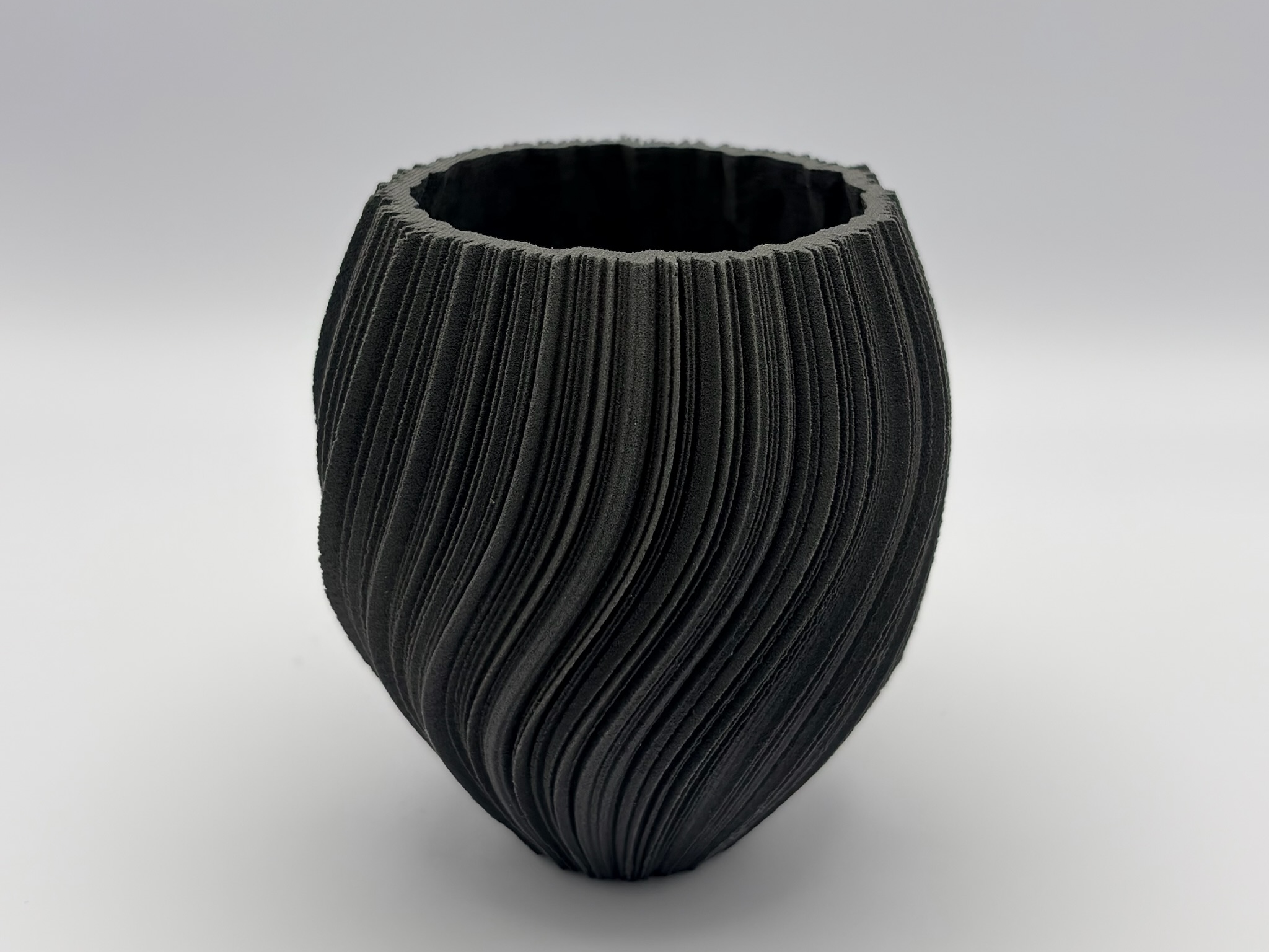 Chronological arrangement for quick weekly comparison